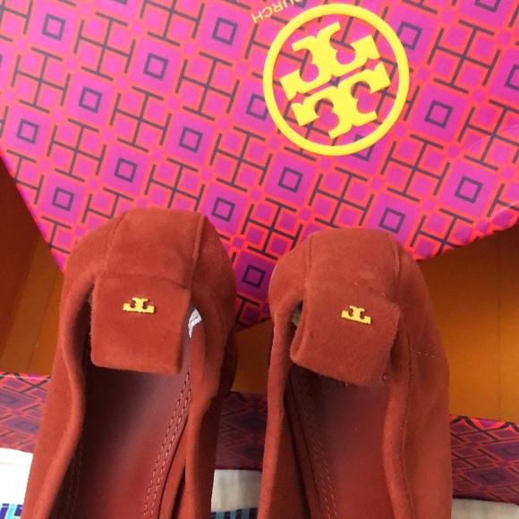 Tory Bruch Therese 65MM Pump Suede Veg size 9.5 - Picture 5 of 11